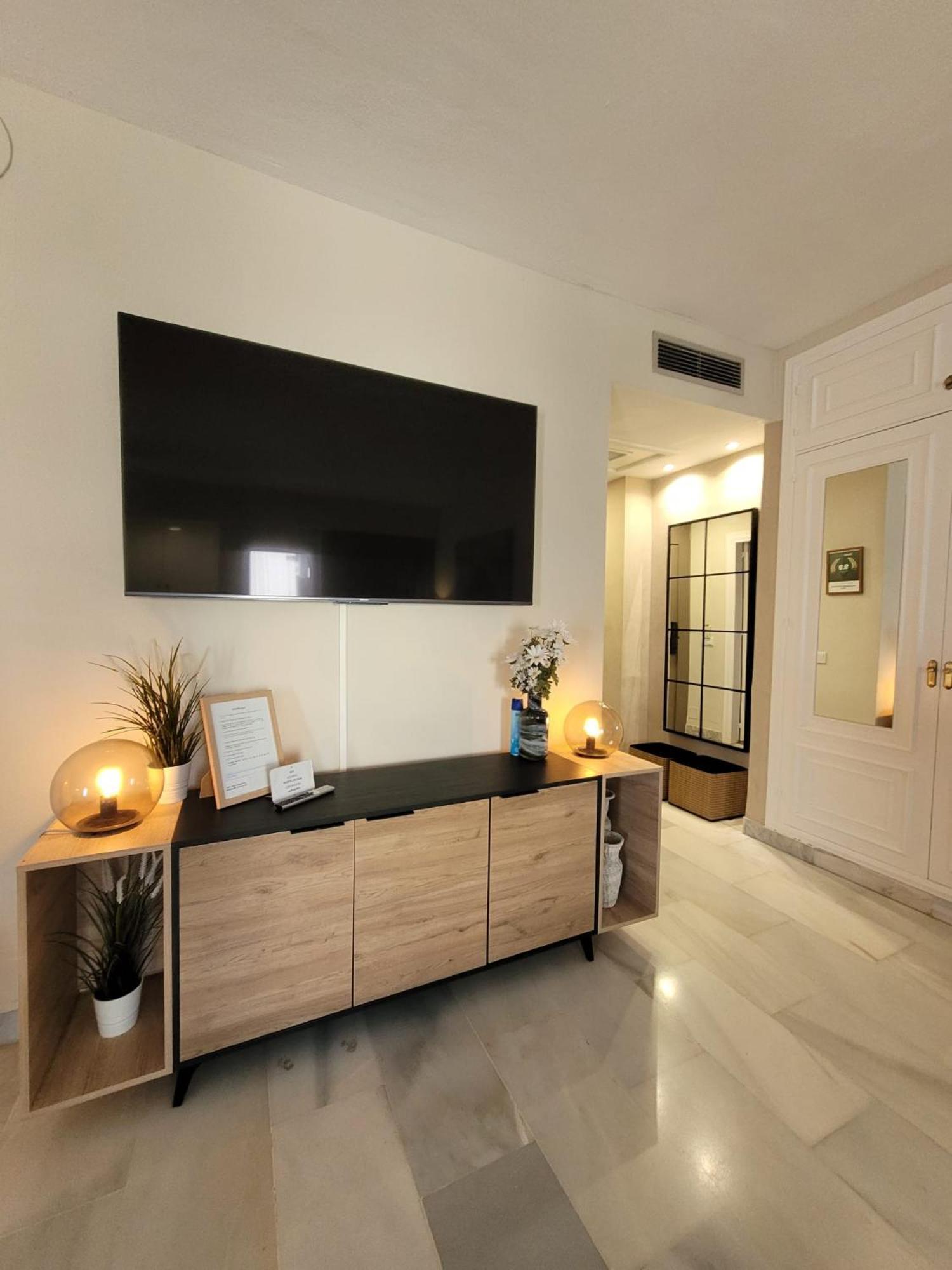 New & Beautiful Loft In Puerto Banus Apartman Marbella Kültér fotó