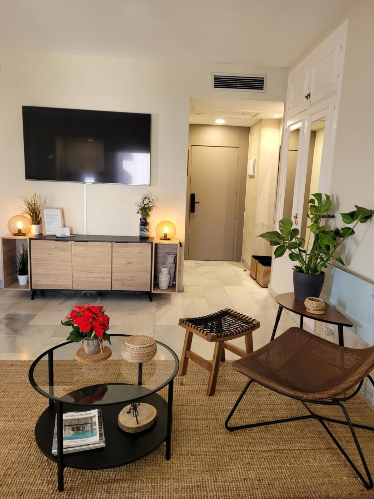 New & Beautiful Loft In Puerto Banus Apartman Marbella Kültér fotó