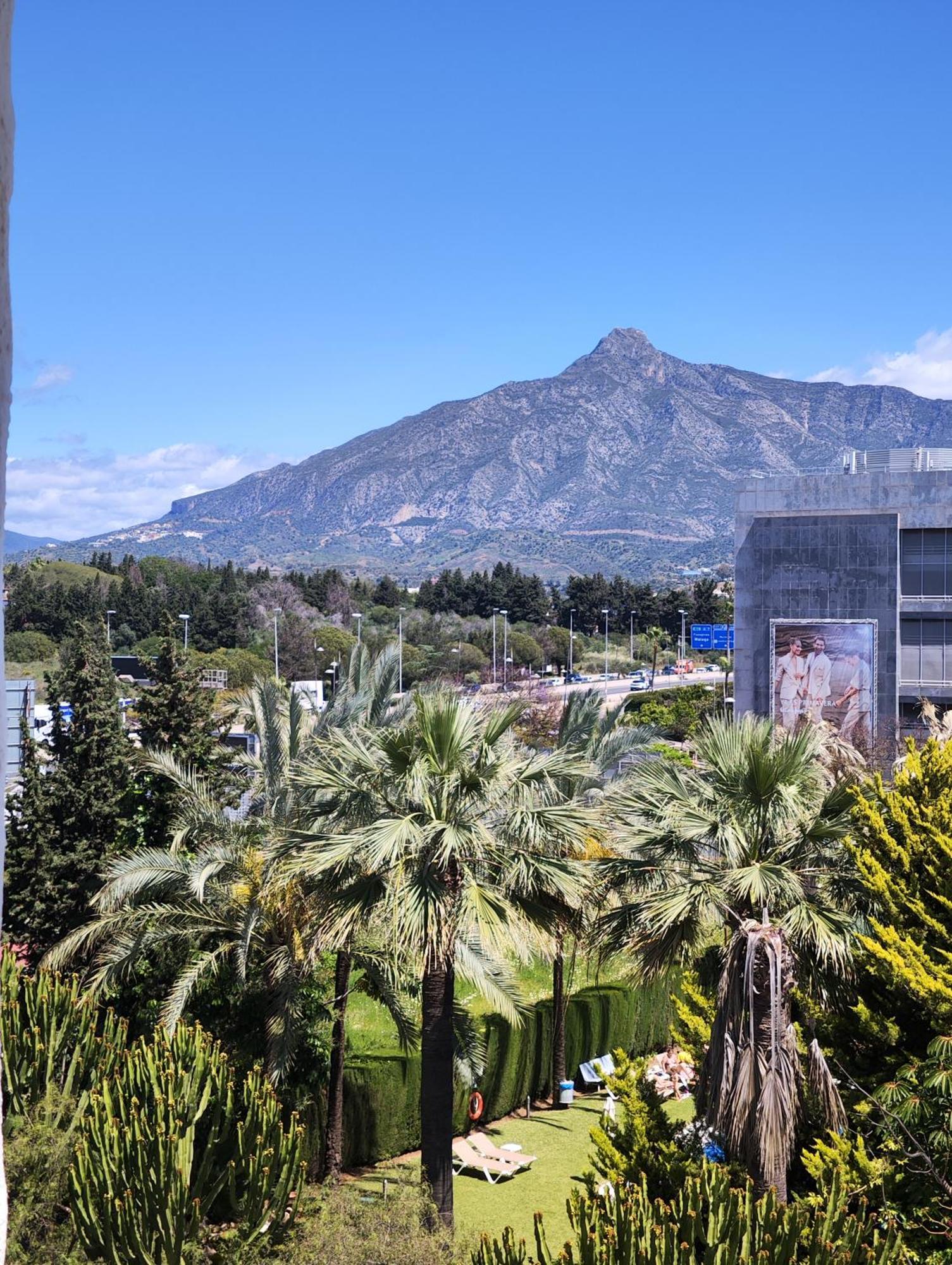 New & Beautiful Loft In Puerto Banus Apartman Marbella Kültér fotó